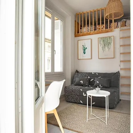 Charmant Studio Arbore Et Climatise Carcassonne Exterior photo